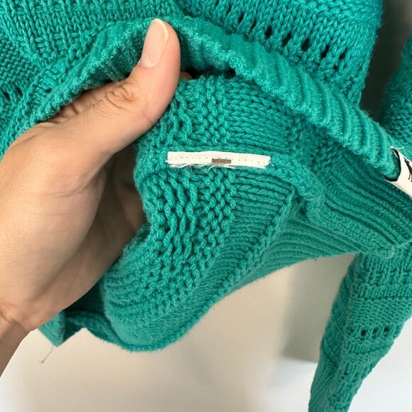 Abercrombie Kids Girls Pullover Sweater Size 13/14 Open Knit Crochet Preppy - Picture 5 of 7